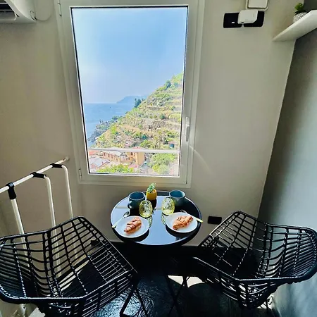 Cinque Terre, Sea View Apartment